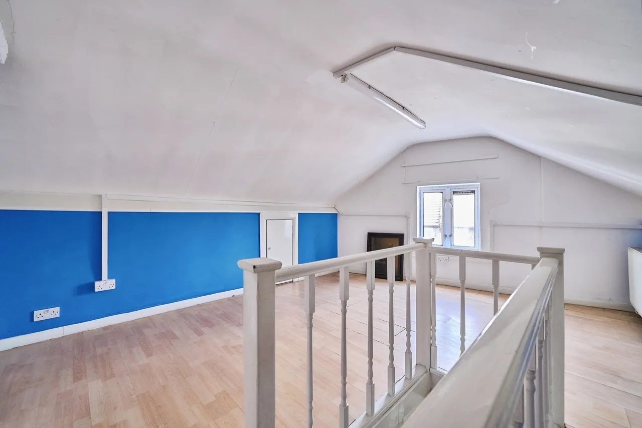 Selby Road, London, E13, photo 16