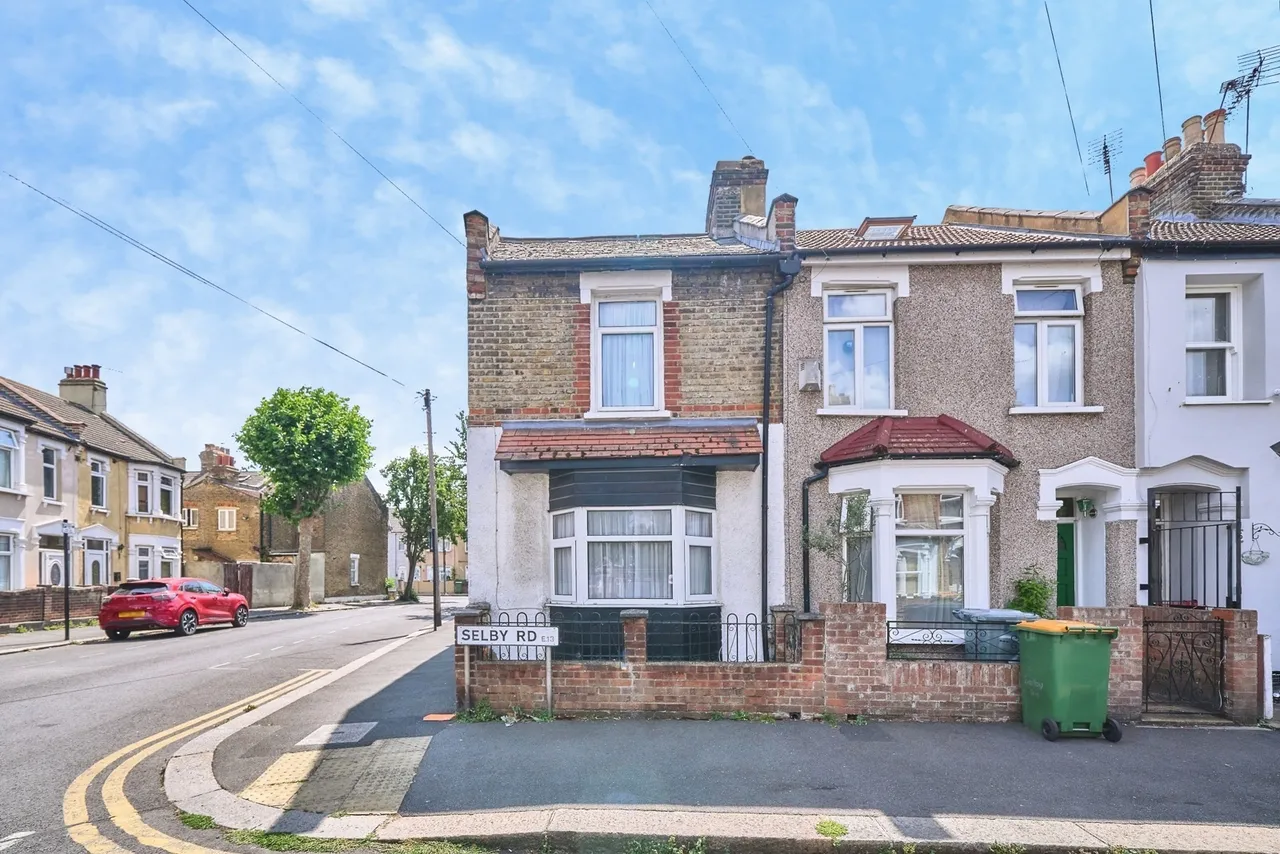Selby Road, London, E13, photo 20