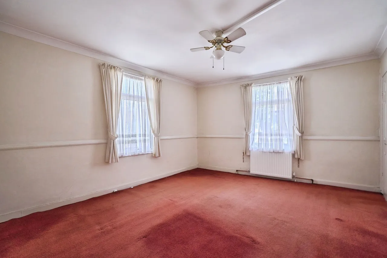 Selby Road, London, E13, photo 10
