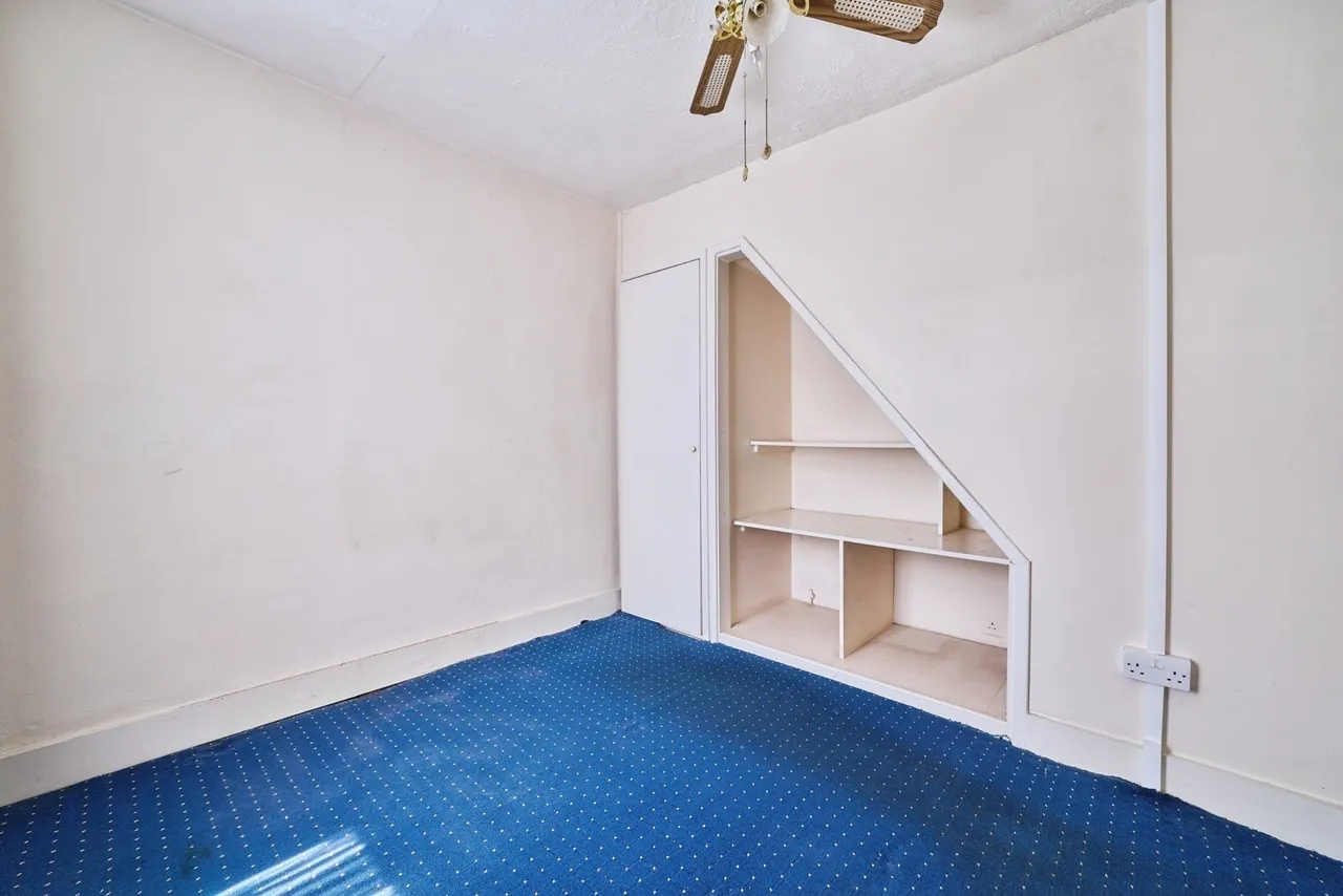 Selby Road, London, E13, photo 13