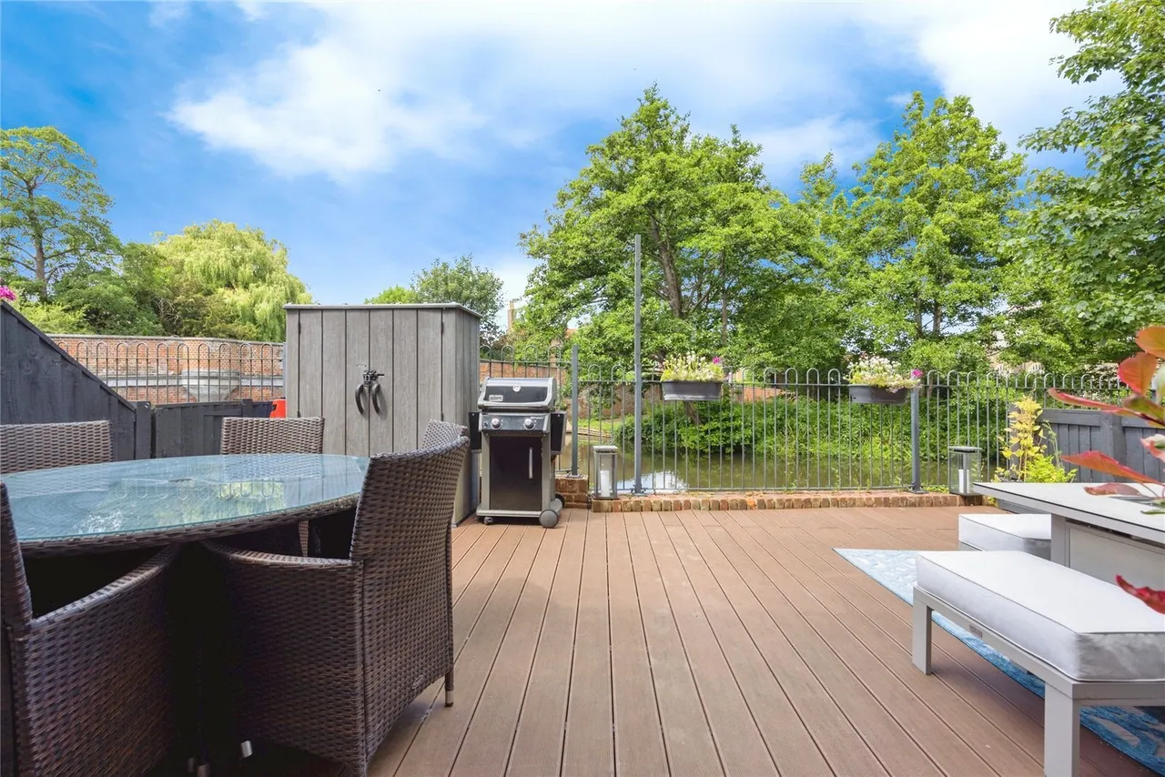 Flambard Way, Godalming, GU7, photo 21