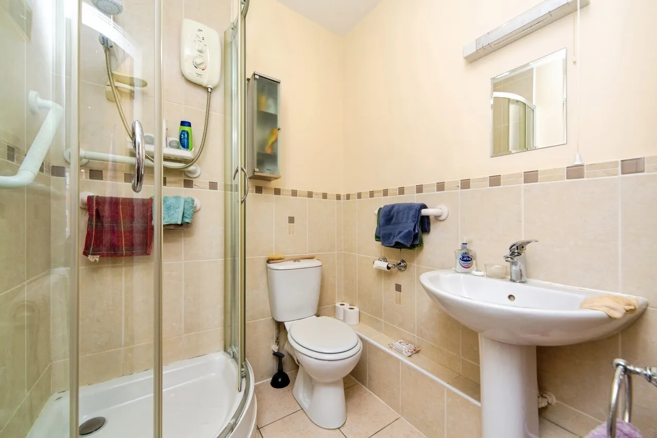 Prenton Lane, Prenton, CH42, photo 9