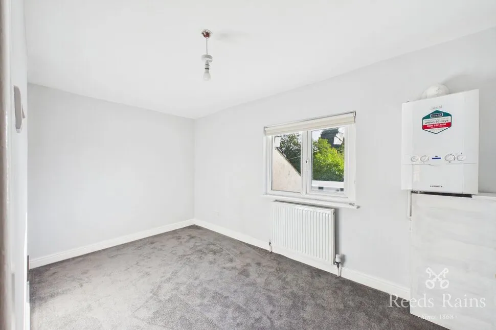 Hazel Grove, SK7, photo 6