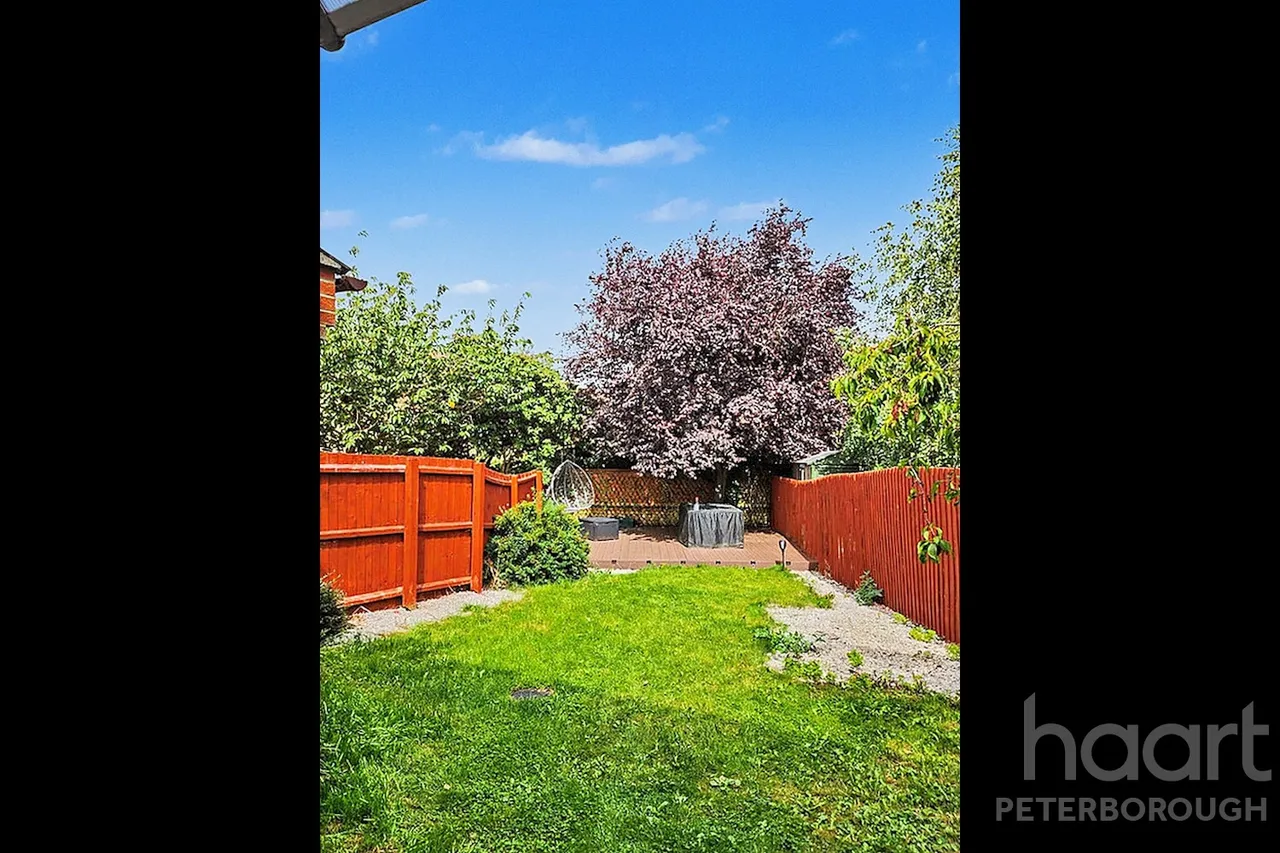 Redwing Close, Peterborough, PE2, photo 8