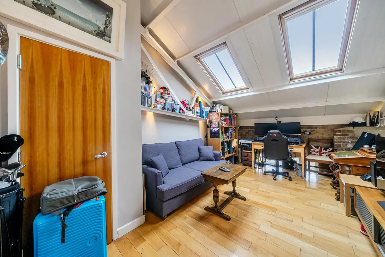 Marlborough Road, SE18, photo 20