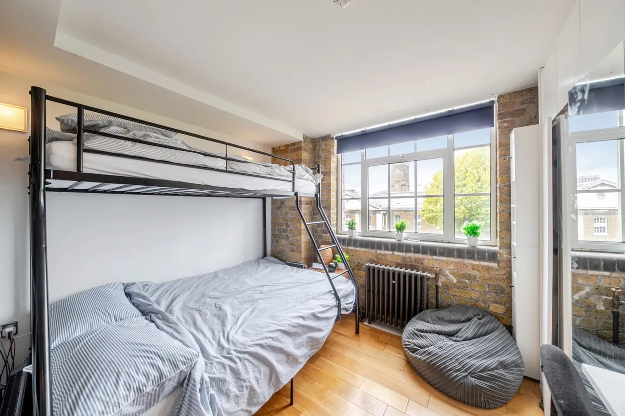 Marlborough Road, SE18, photo 7