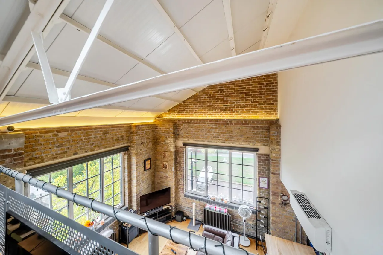Marlborough Road, SE18, photo 12