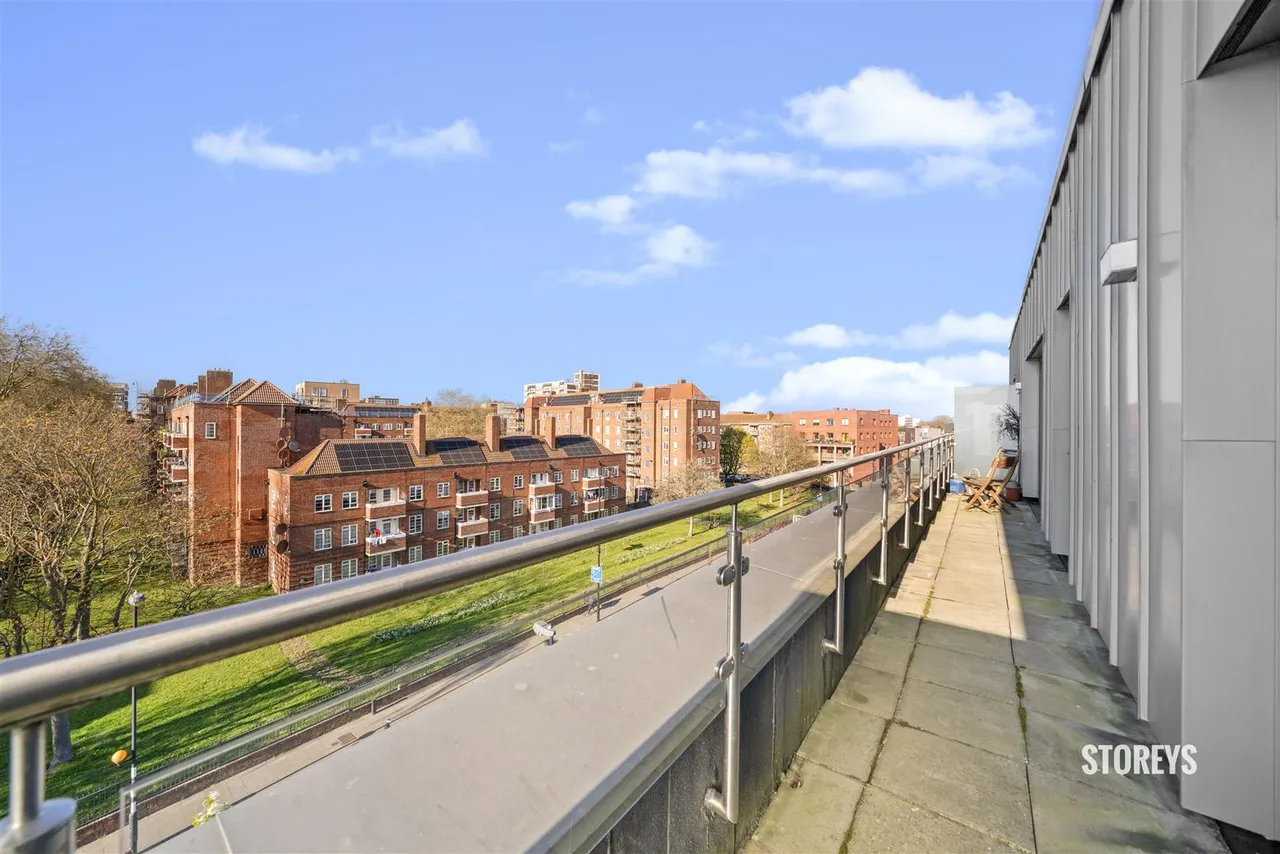 Shore Place, Hackney, E9, photo 2