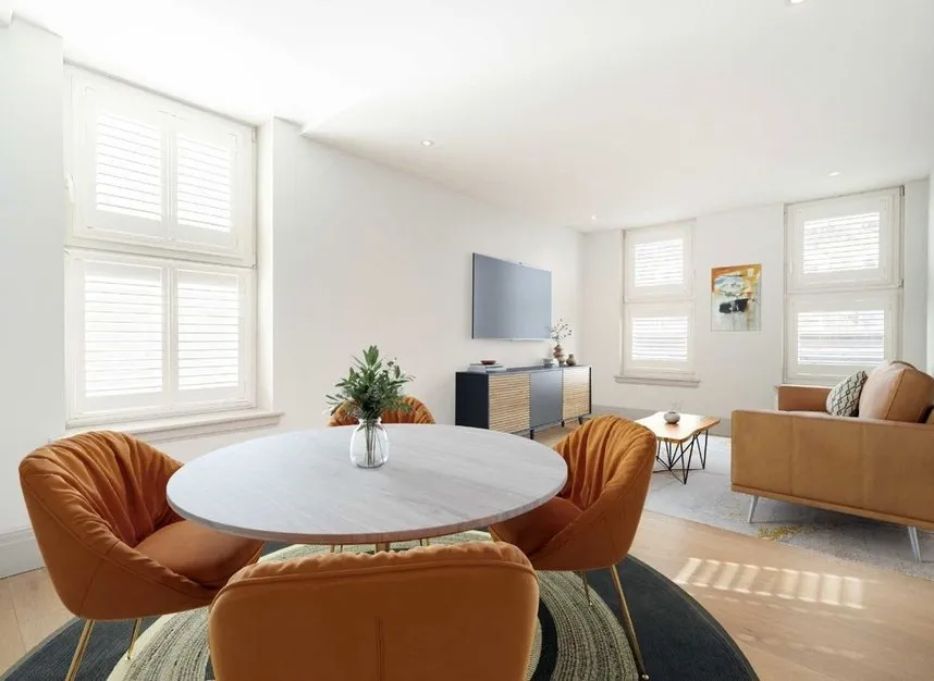2 bed flat to rent, The Quadrant, Richmond, TW9