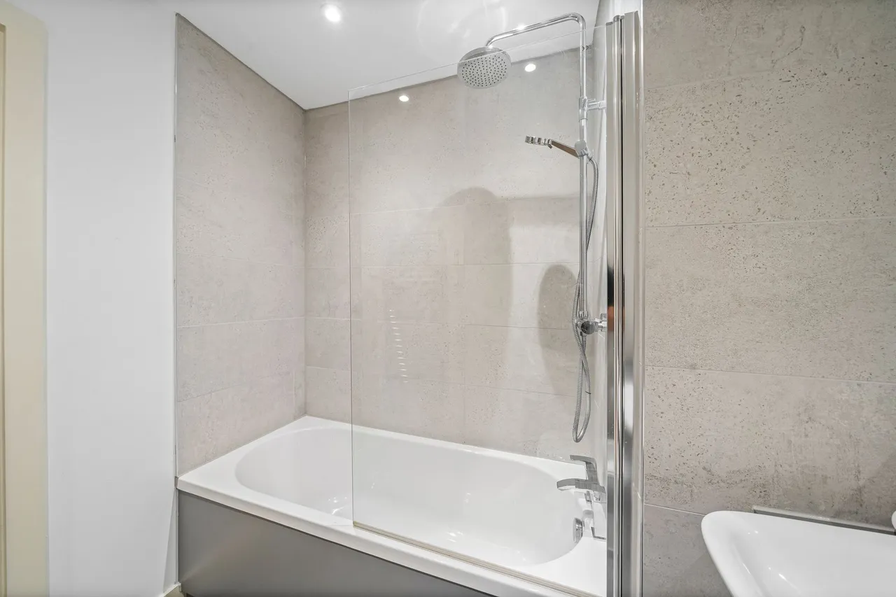 Apartment 69, Mather House Mather Lane, Leigh, Leigh, WN7 2FS, photo 13