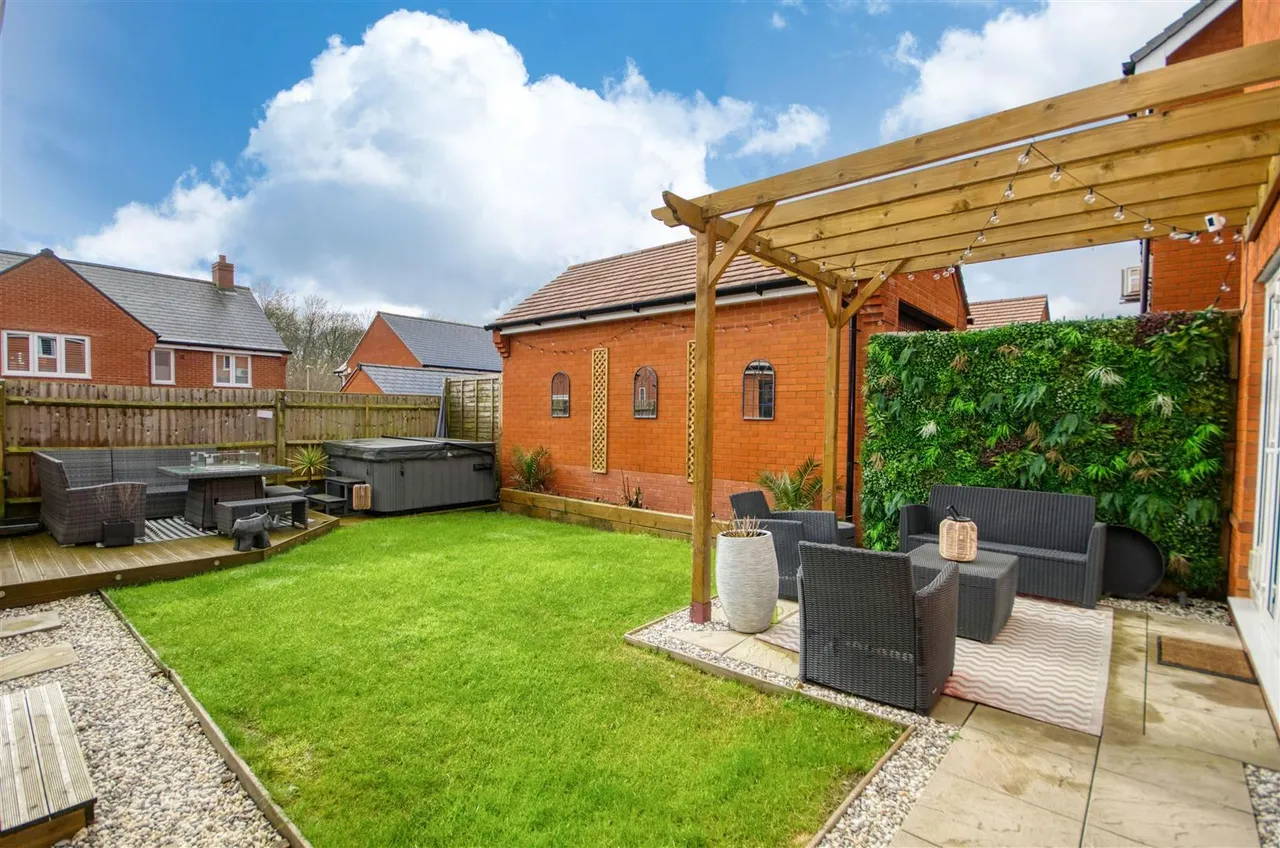 Harper Road, Botley, Southampton, SO32 2SW, photo 18