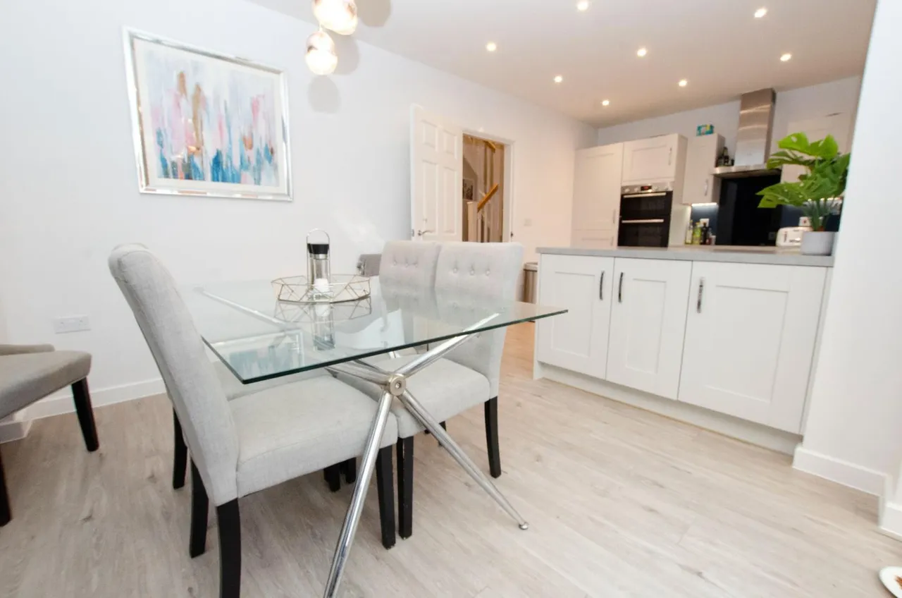 Harper Road, Botley, Southampton, SO32 2SW, photo 8