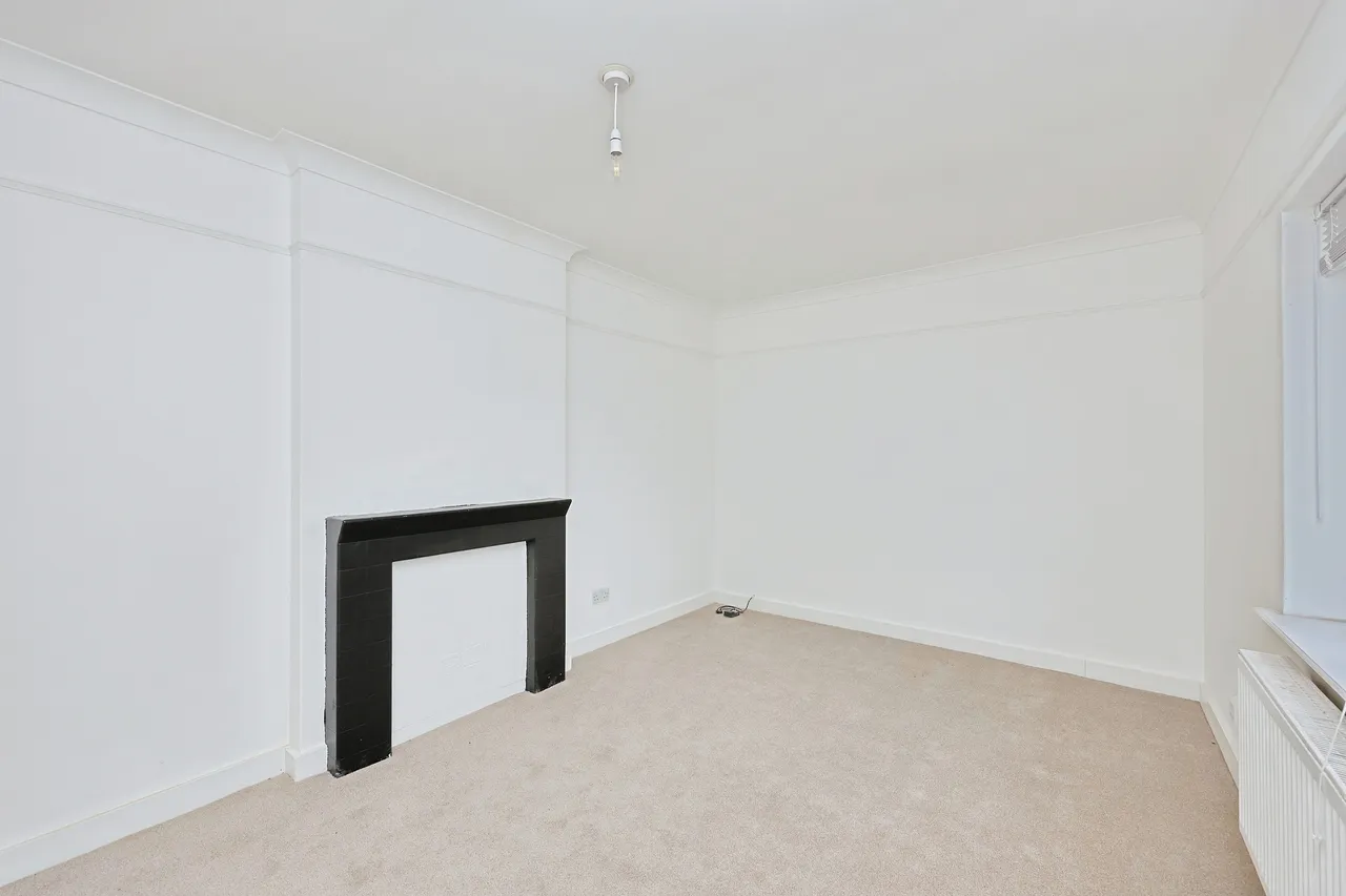 St. Michaels Crescent, Great Cressingham, THETFORD, photo 4