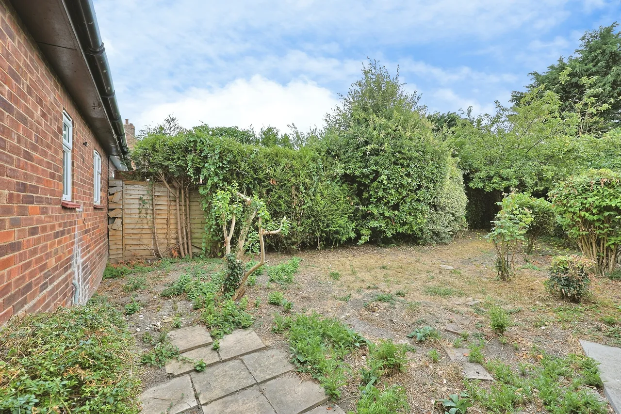 St. Michaels Crescent, Great Cressingham, THETFORD, photo 12