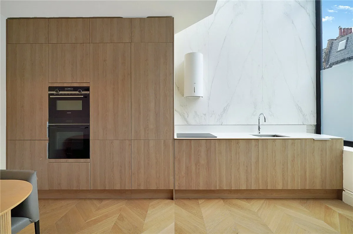 Cortayne Road, London, SW6, photo 3