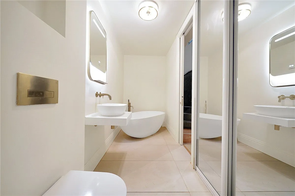 Cortayne Road, London, SW6, photo 10