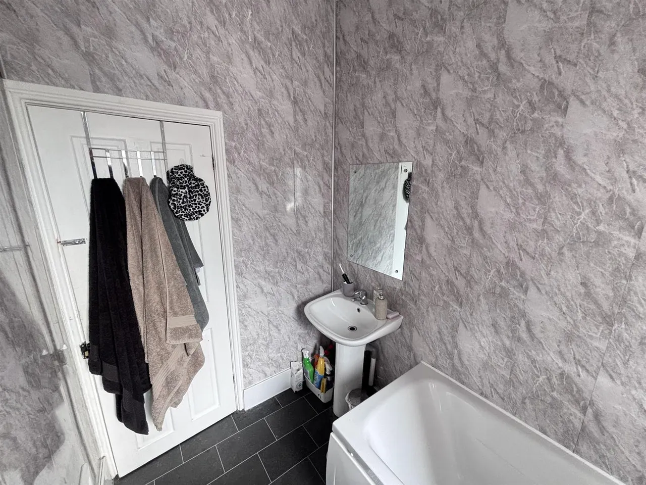 Cedar Grove, Fallowfield, M14, photo 13
