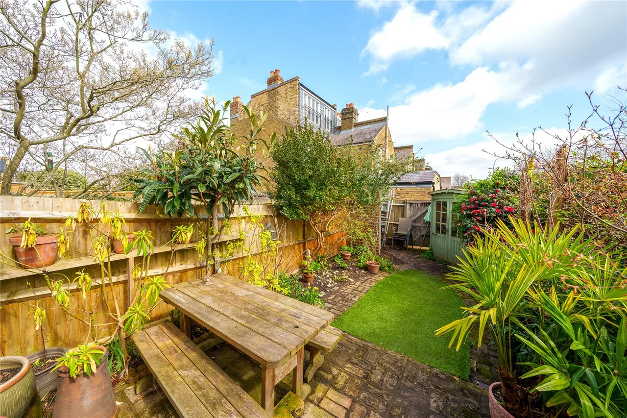 Heath Gardens, Twickenham, TW1 4LY, photo 8