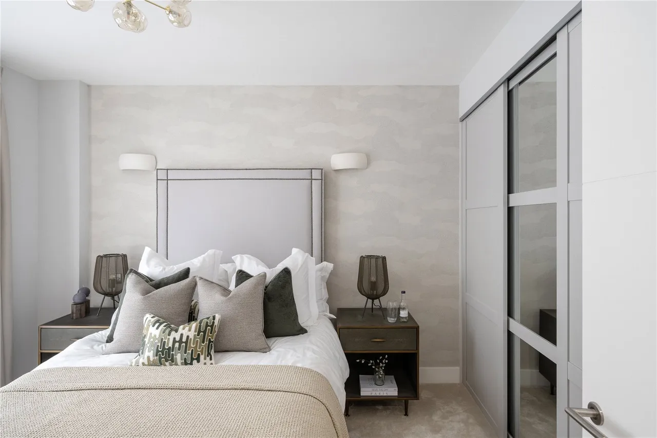 Shepherds Bush Road, W6, photo 6