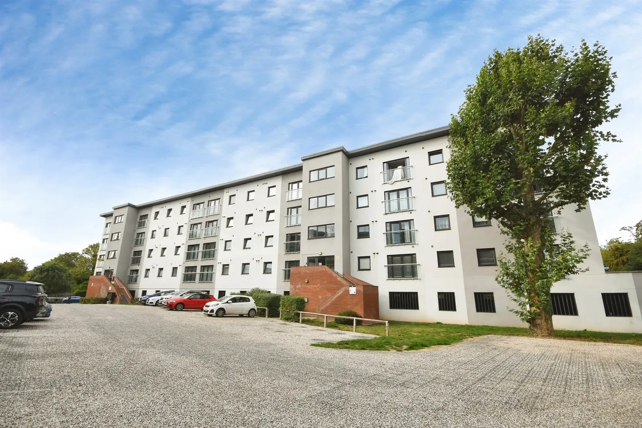 1 bed flat for sale, St. Johns Avenue, Braintree, CM7