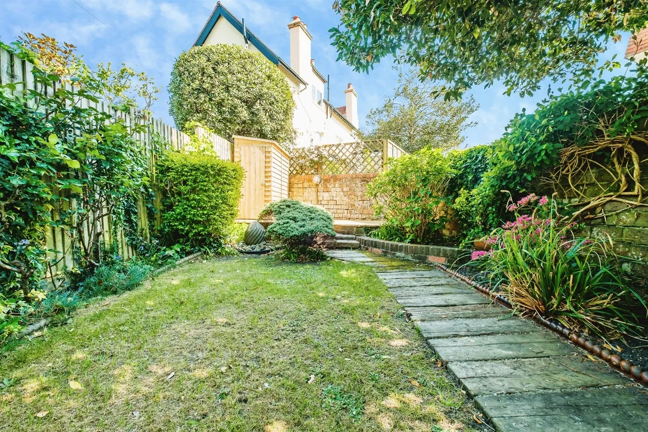 Southdown Road, Shoreham-By-Sea, BN43, photo 6