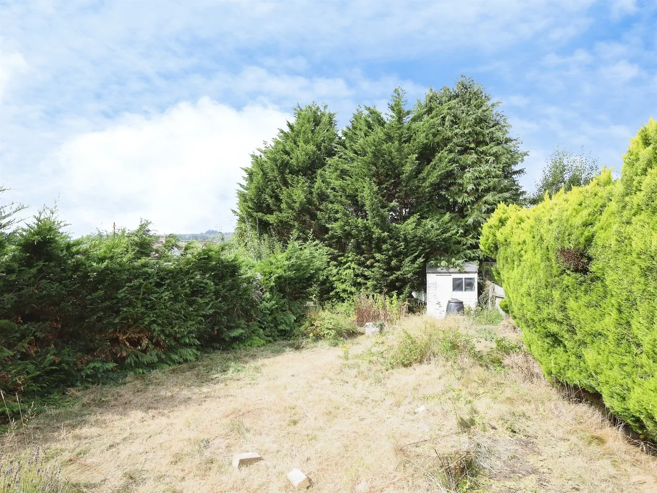 Lon Yr Awel PONTYCLUN, CF72, photo 18