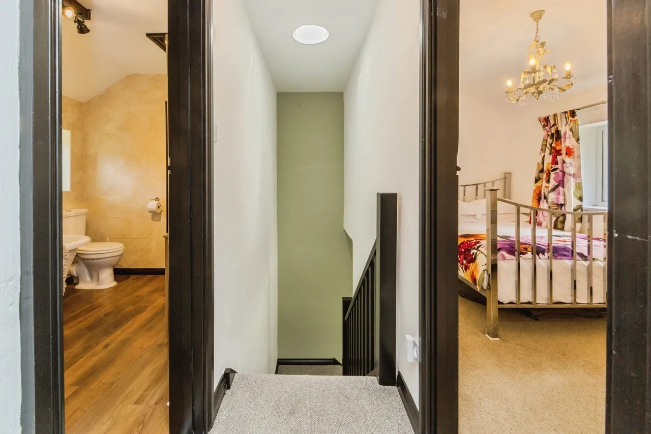 Langley Hall Close, Langley, SK11, photo 17
