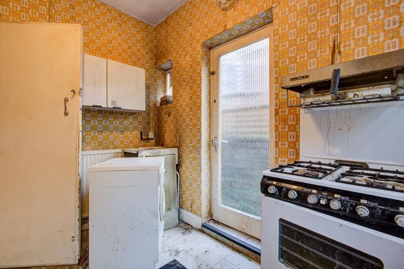 Priory Gardens, London N6 5QS, photo 6
