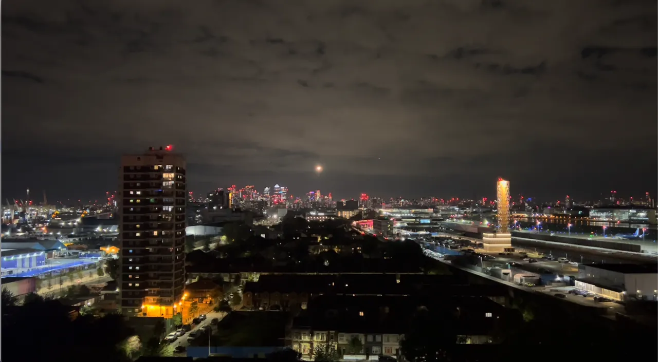 Westland House, London, E16, photo 12