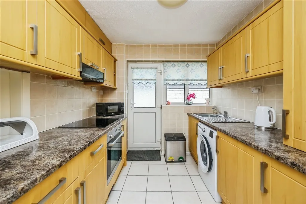 Stamford Street, Awsworth, NG16, photo 3
