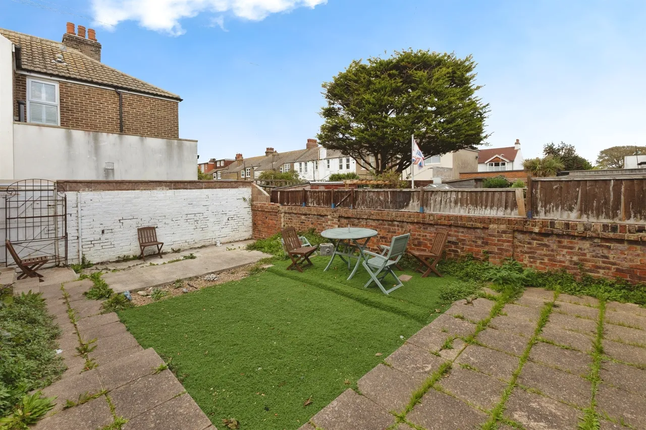 Royal Parade, Eastbourne, BN22, photo 26