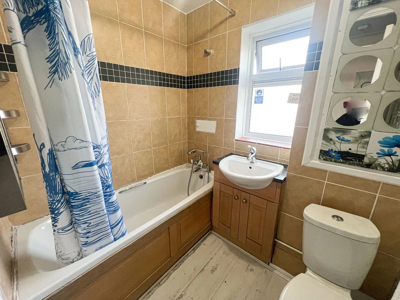 Dale Court Grove, Hill, E18, photo 10
