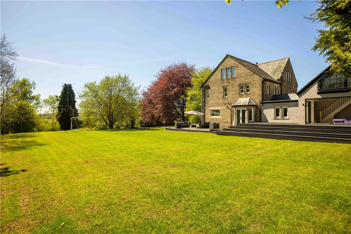 Layton Lane, Rawdon, LS19, photo 19
