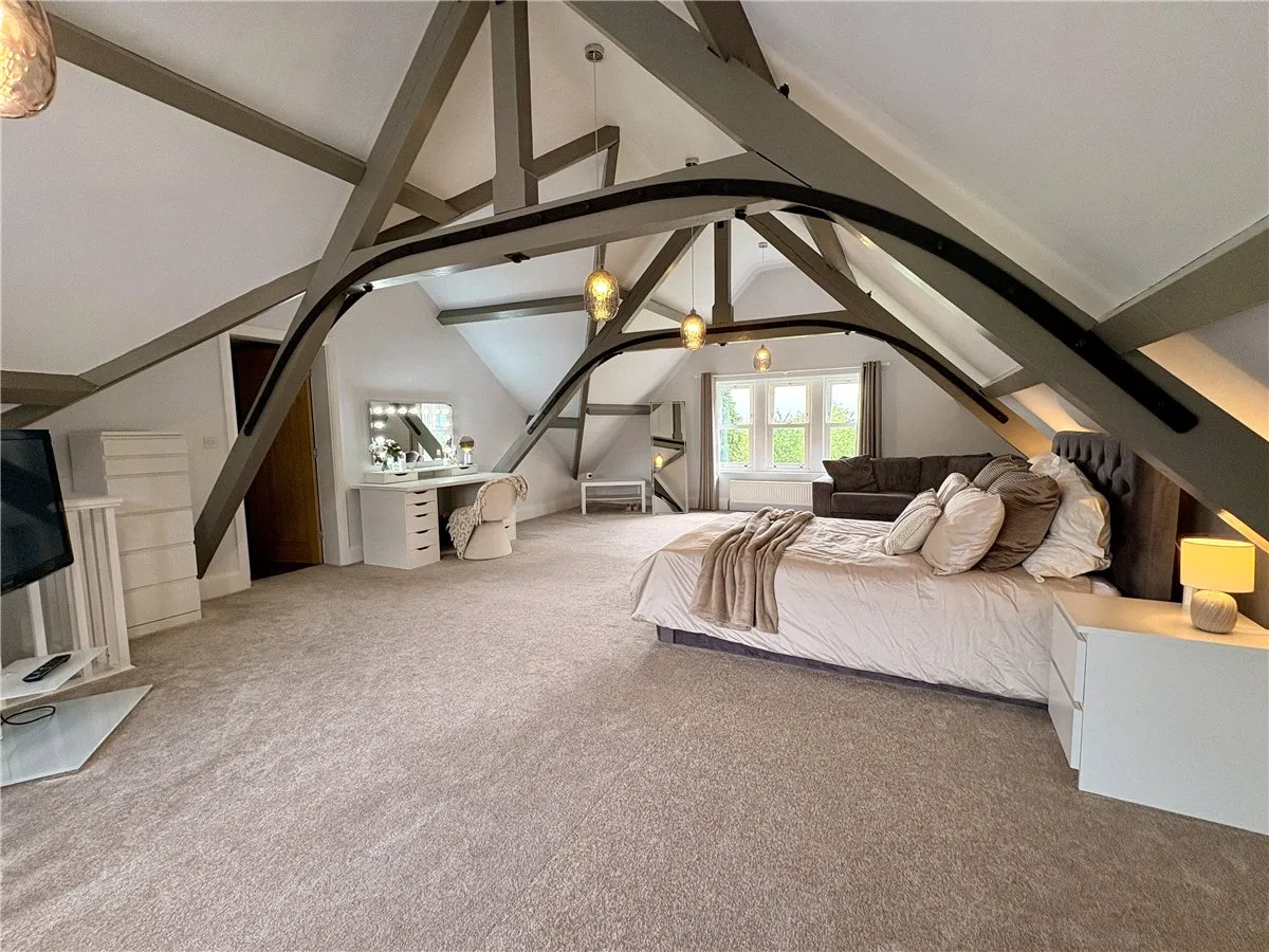 Layton Lane, Rawdon, LS19, photo 4