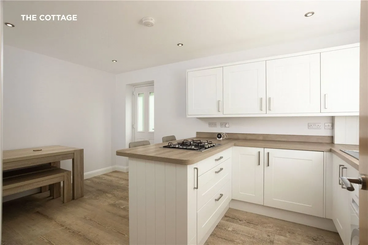 Layton Lane, Rawdon, LS19, photo 13