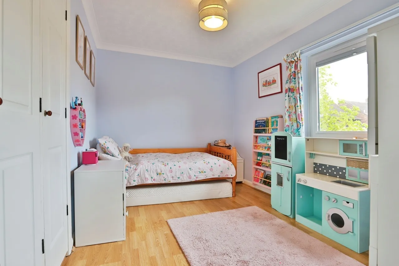 Willow Mead, Bournemouth, BH8, photo 9