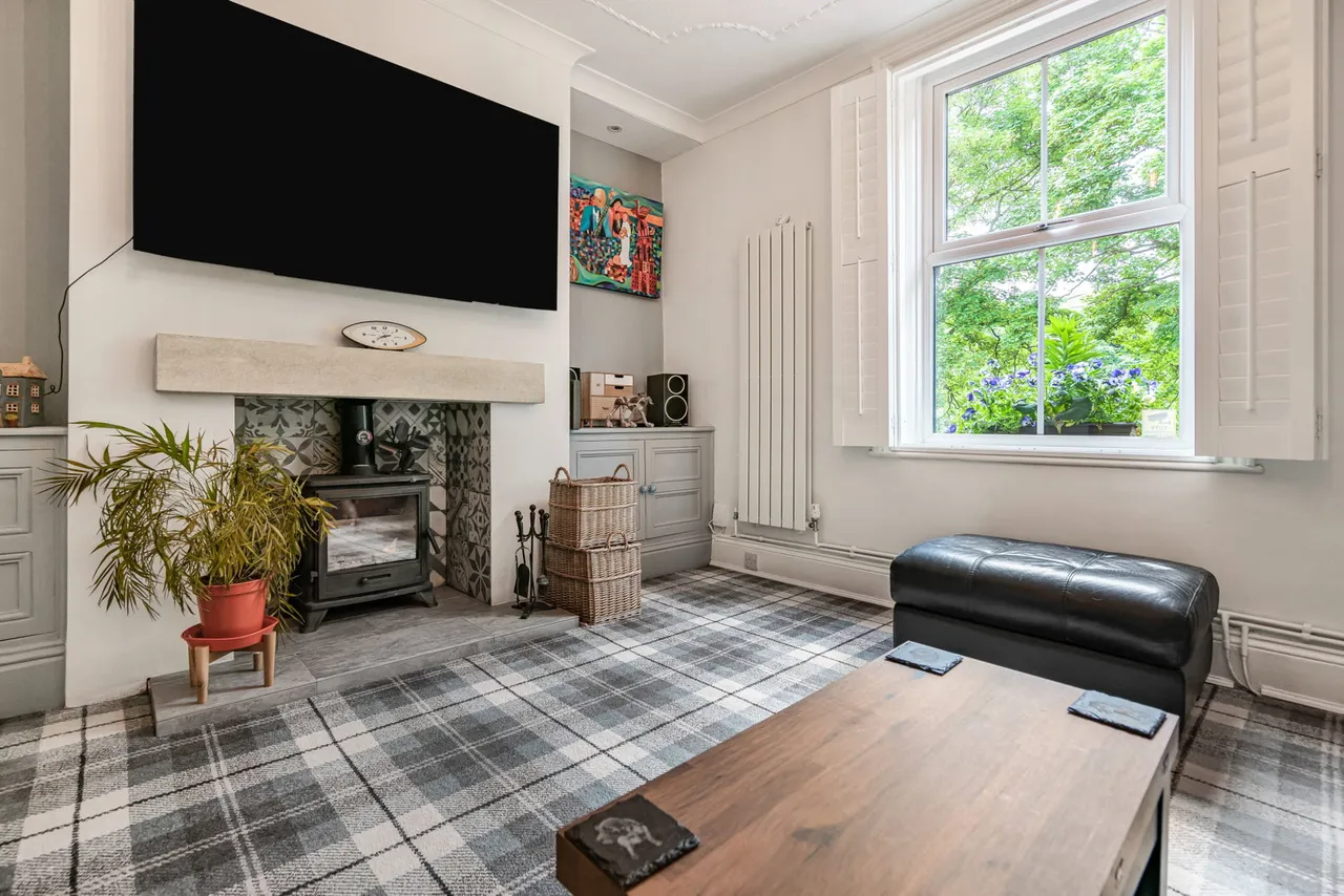 Oldham Road, Rishworth, HX6, photo 3