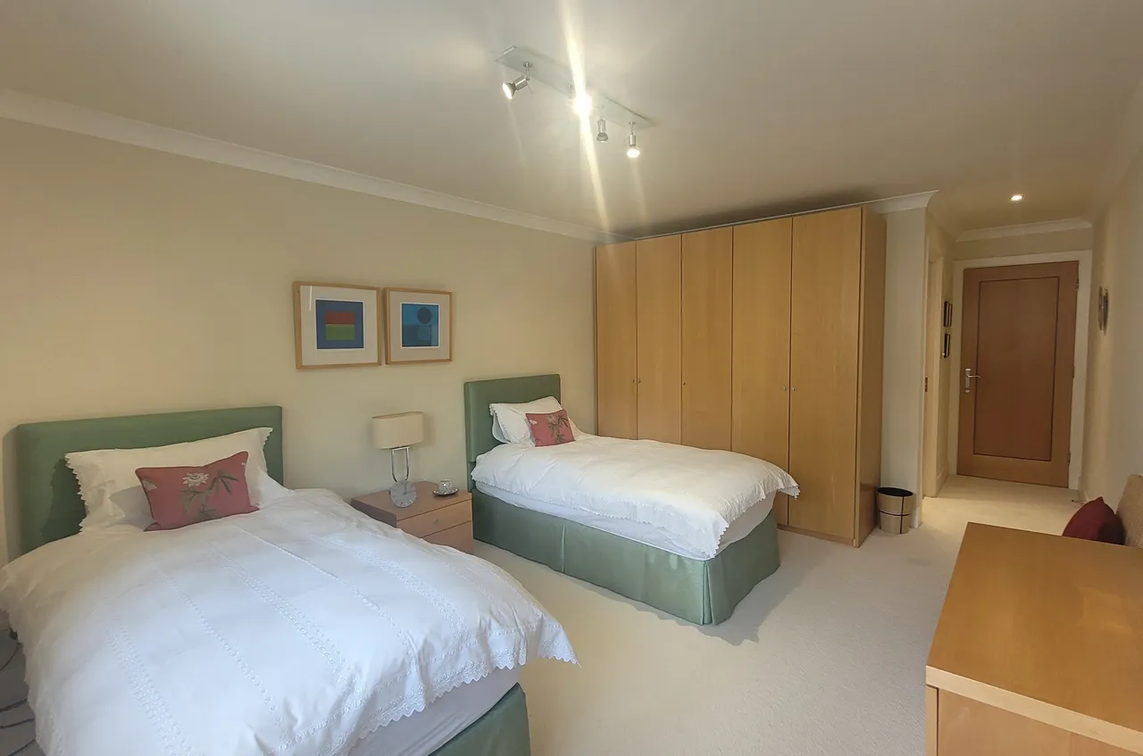 Montpellier Grove, Cheltenham, GL50, photo 8