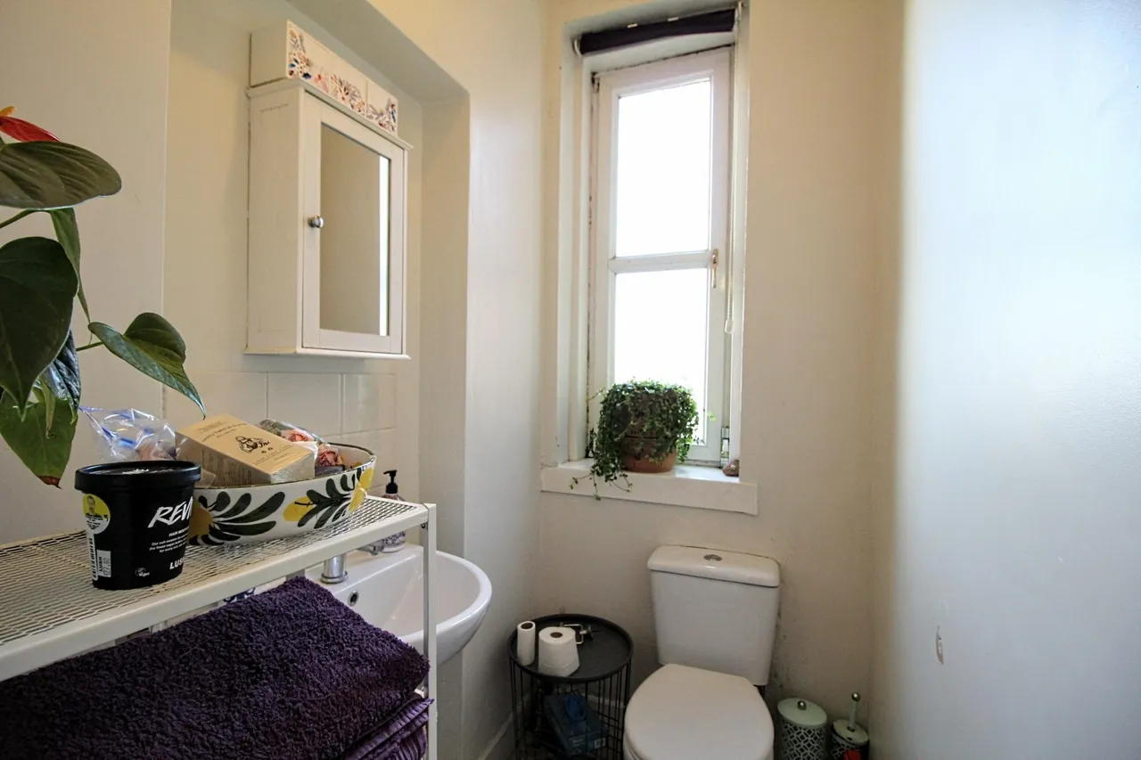 Gateside Street, Largs, KA30, photo 9