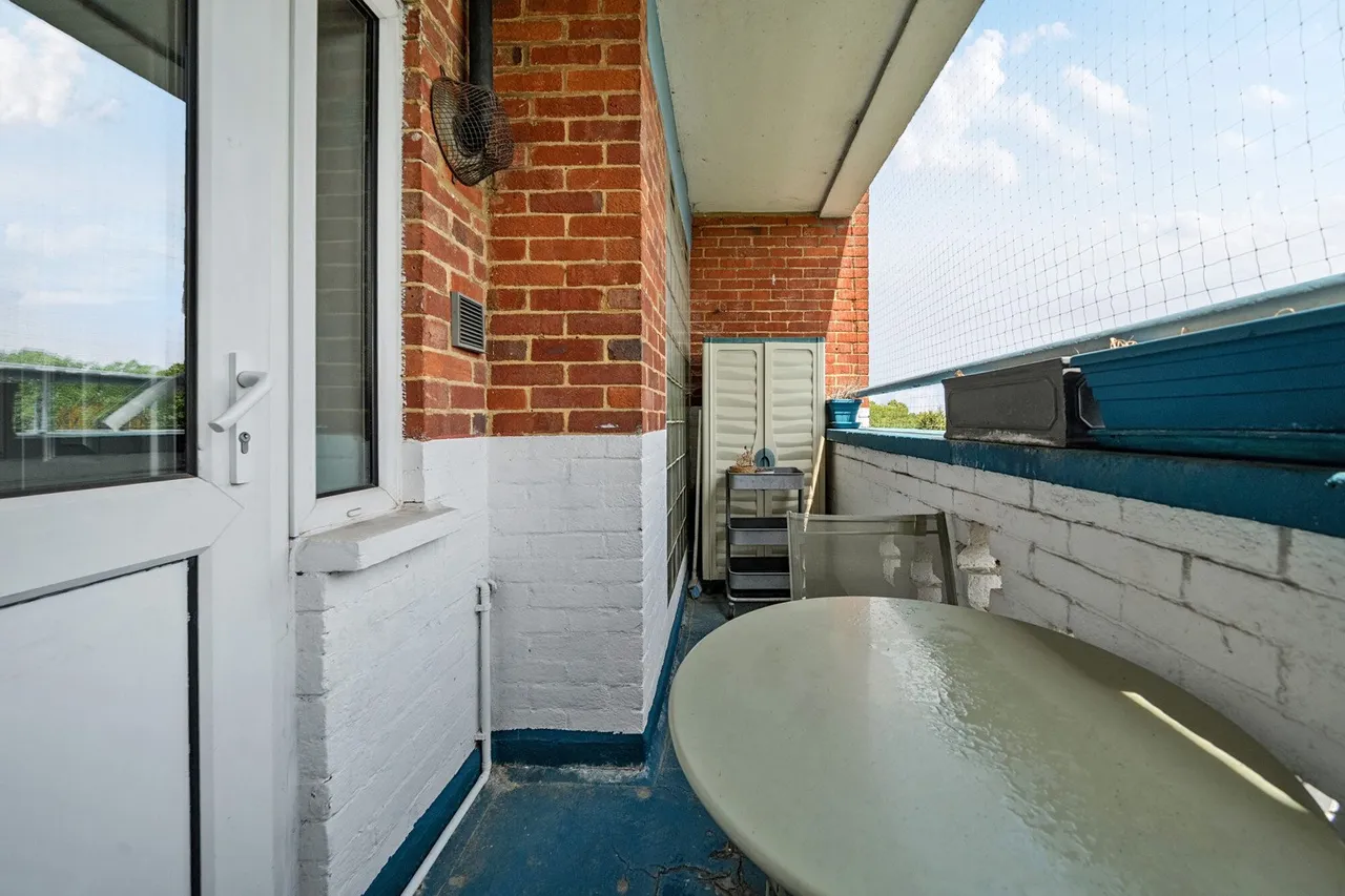 Denmark Hill Estate, SE5, photo 9