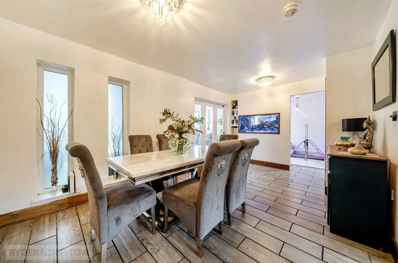Hannerton Road, Shaw, OL2, photo 6