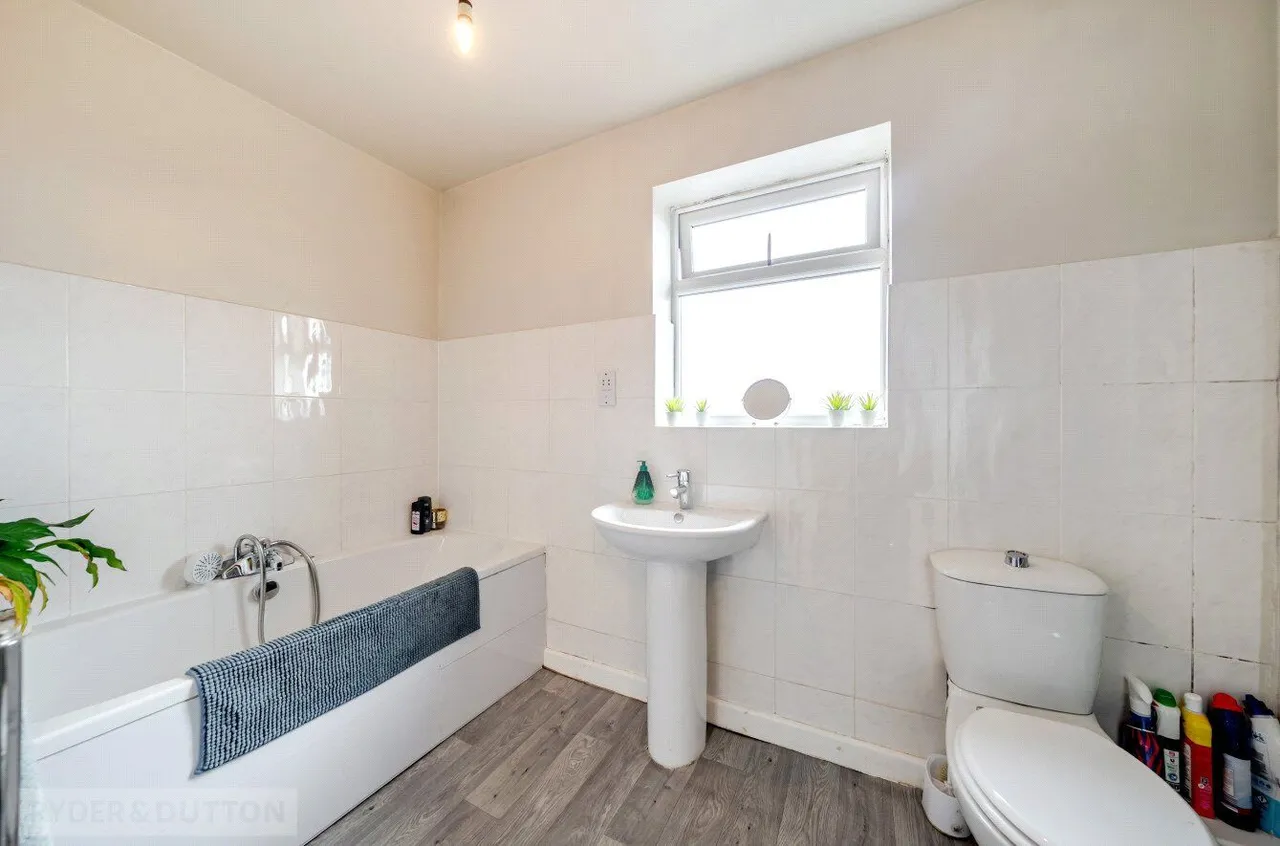 Hannerton Road, Shaw, OL2, photo 21