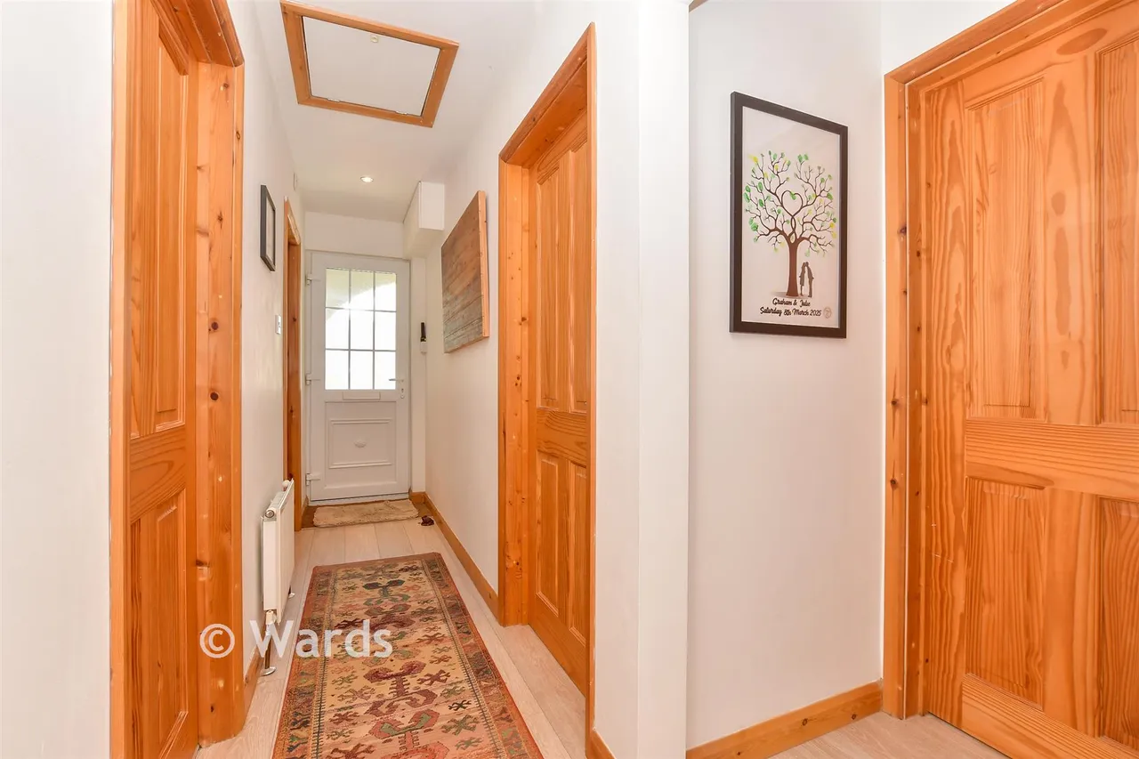 Queens Avenue, Dover, CT17, photo 17