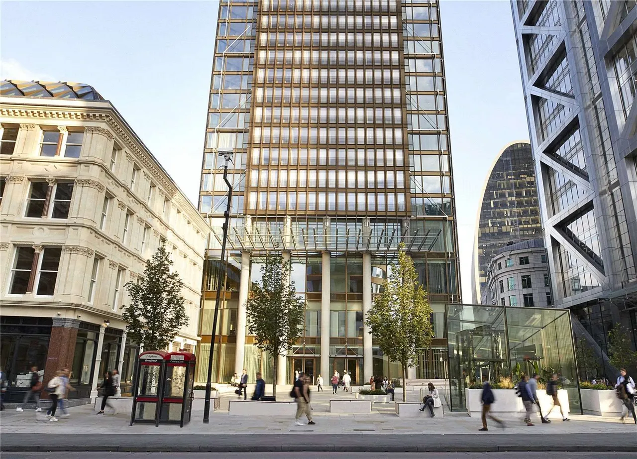 2 bed new development for sale — One Bishopsgate Plaza, 80 Houndsditch, City Of London, EC3A 7AB