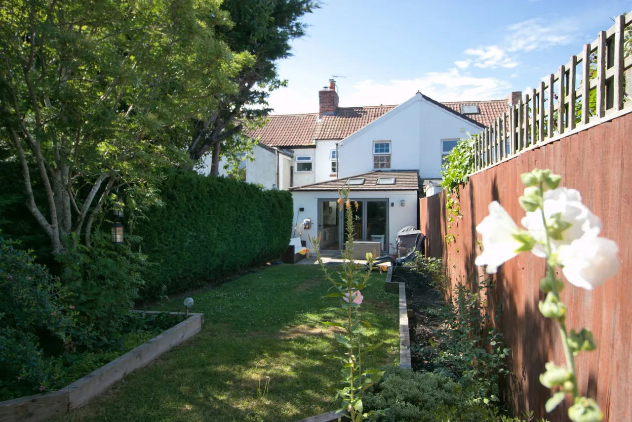 Snarlton Lane, Melksham, SN12, photo 16