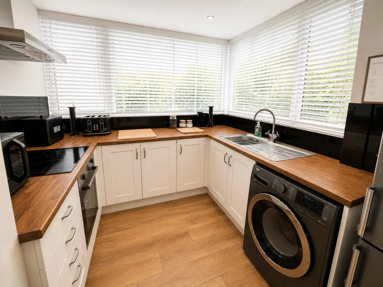 Rossall Avenue, Radcliffe, Manchester, M26 1JD, photo 4