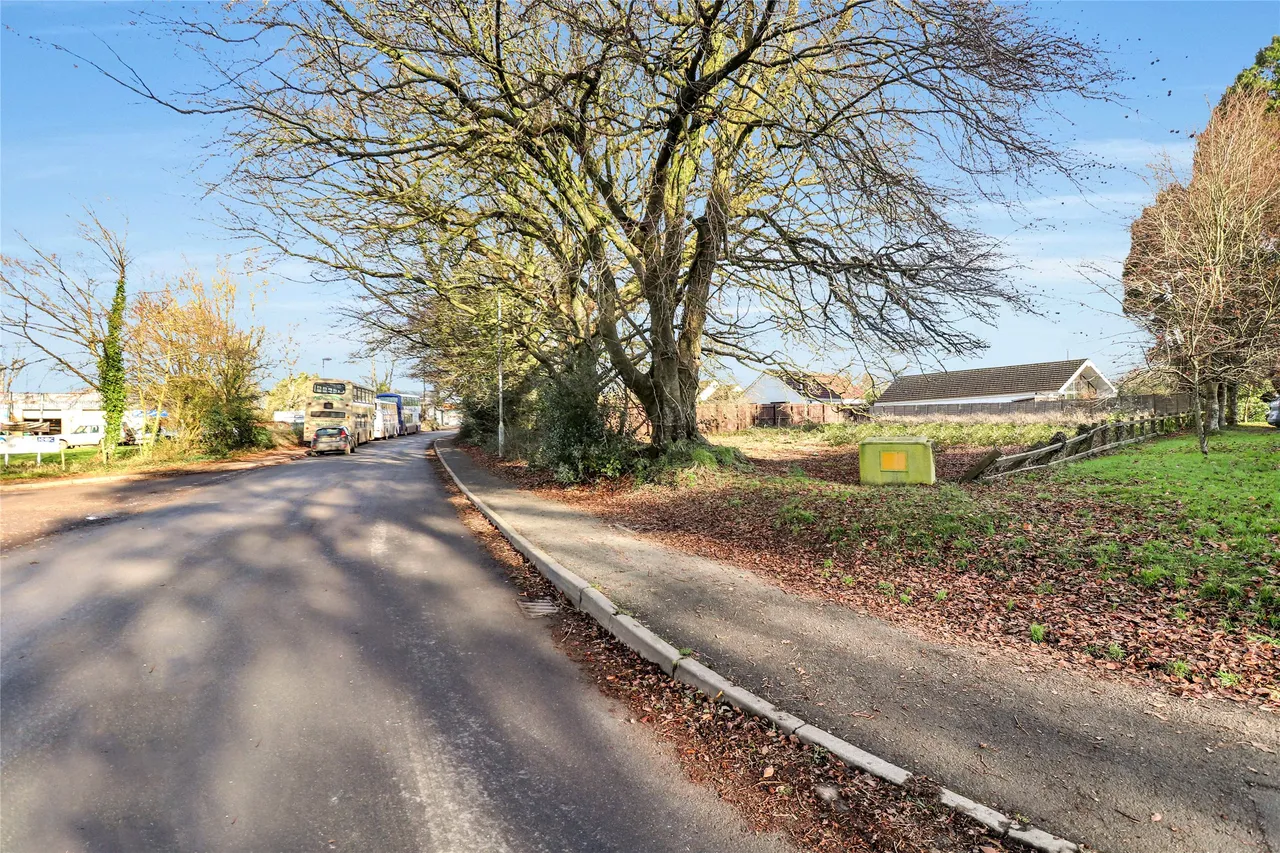 Back Lane, Chulmleigh, EX18, photo 3