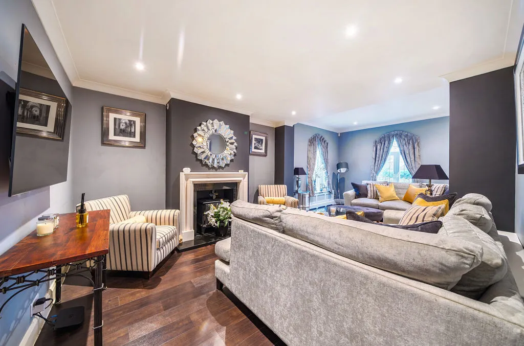 Warwick Road, Coulsdon, CR5, photo 6