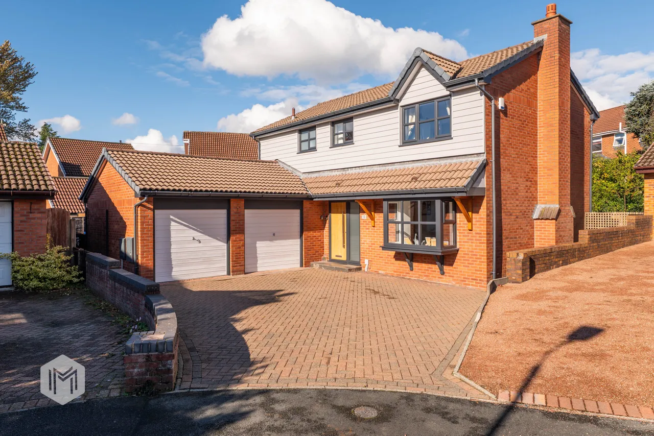 4 bed house for sale, Hardwick Close, Radcliffe, M26