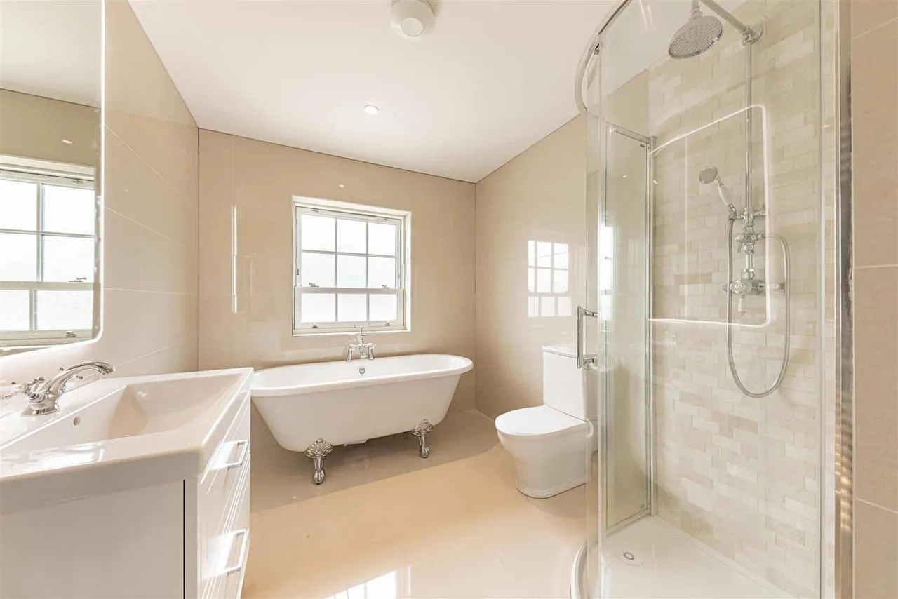 Rose Hill, Ash, Canterbury, Kent, CT3 2HJ, photo 5